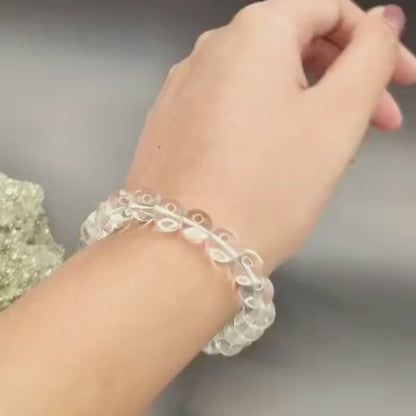 Sphatik (Clear Crystal) Bracelet – Clarity, Purification & Energy Amplification